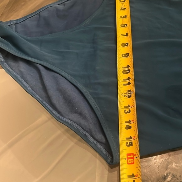 BODEN Milos Cup-Size Swimsuit one piece 32D underwire blue pink - Picture 7 of 7